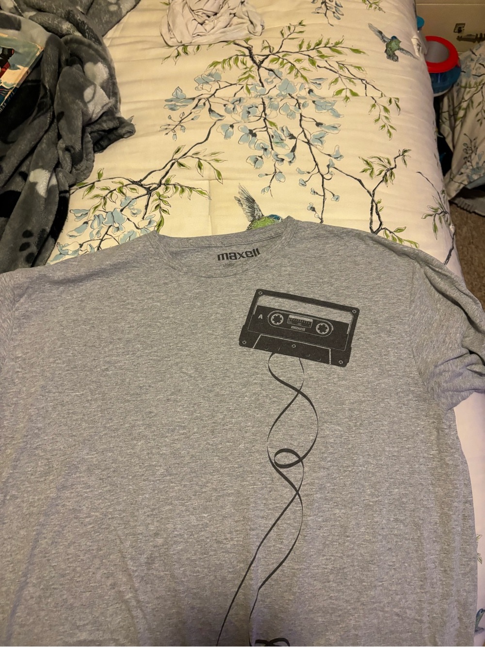 Men's Short Sleeve Gray Graphic Tee - Cassette Design